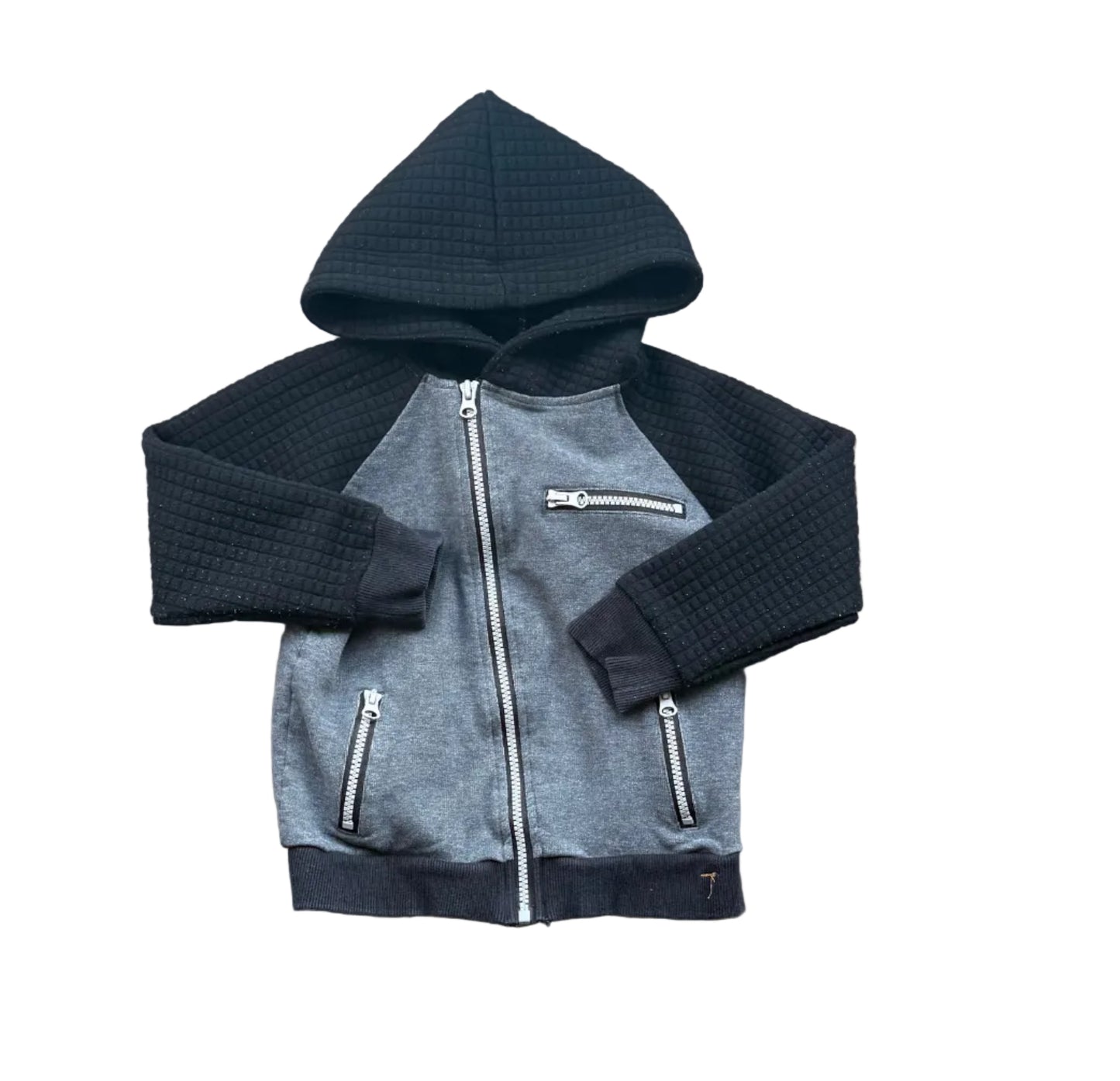 Veste zippée à capuche 4 ans, noir et gris, double fermeture et poches