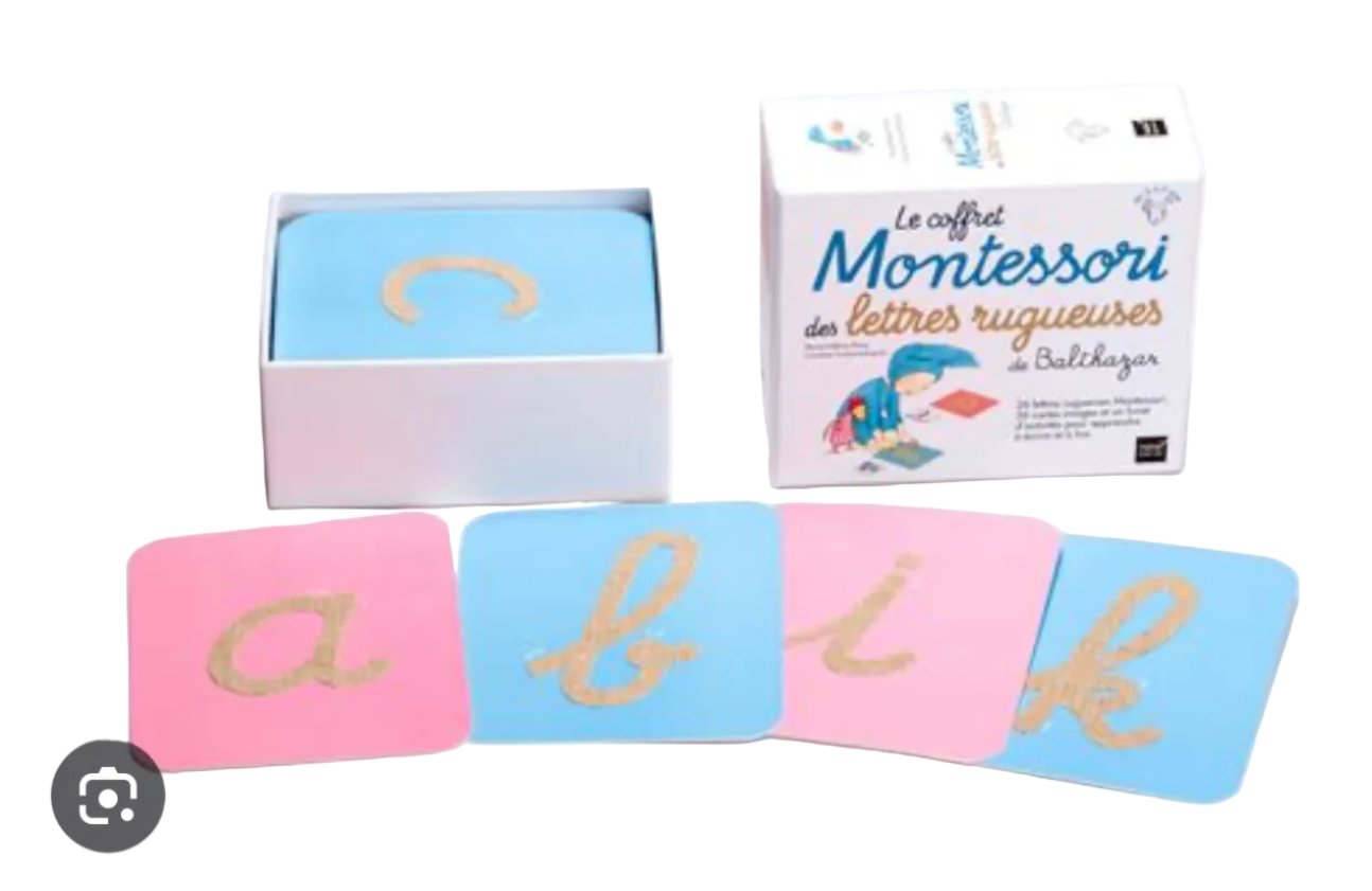 Le coffret Montessori des lettres rugueuses (français)