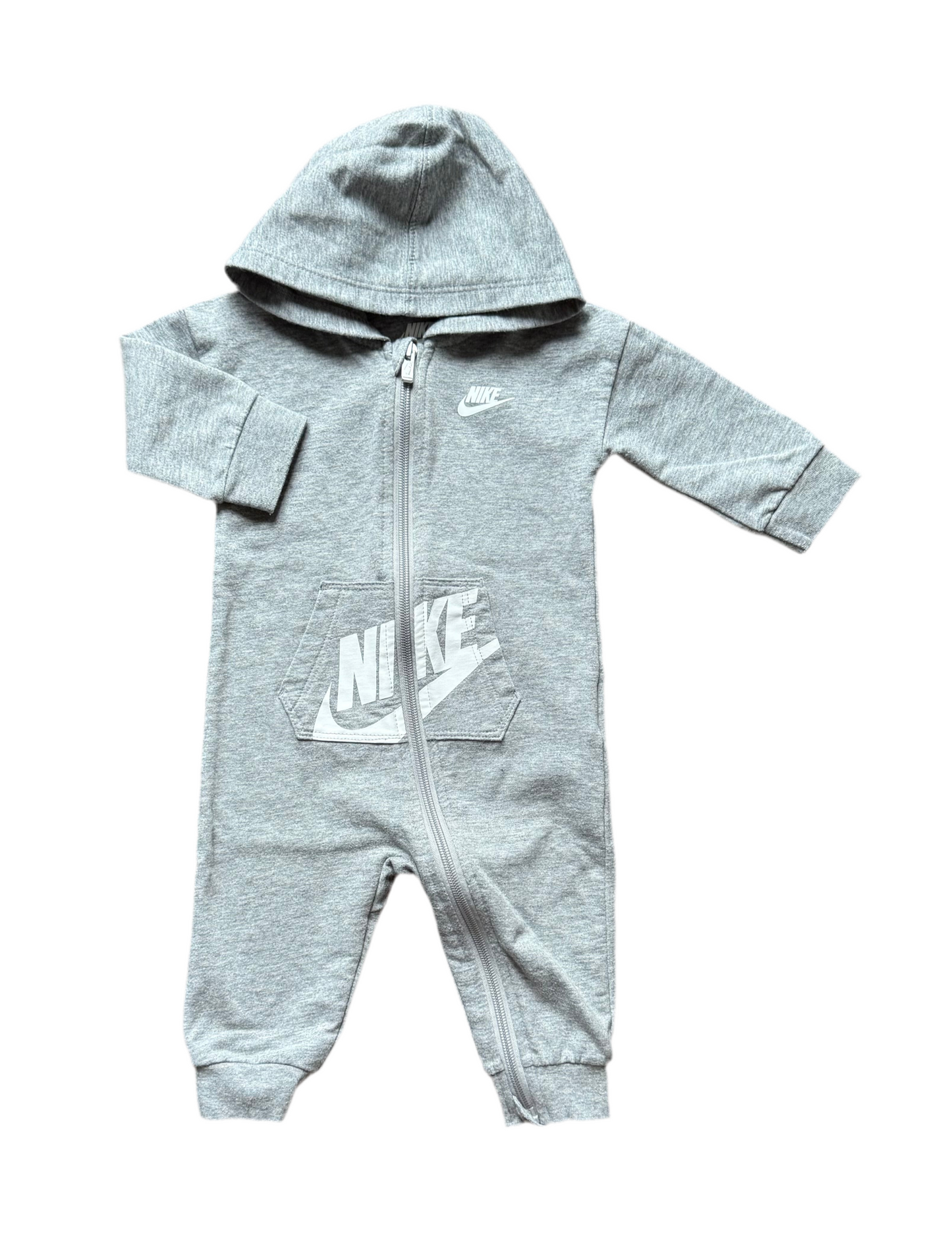 Nike 9 mois