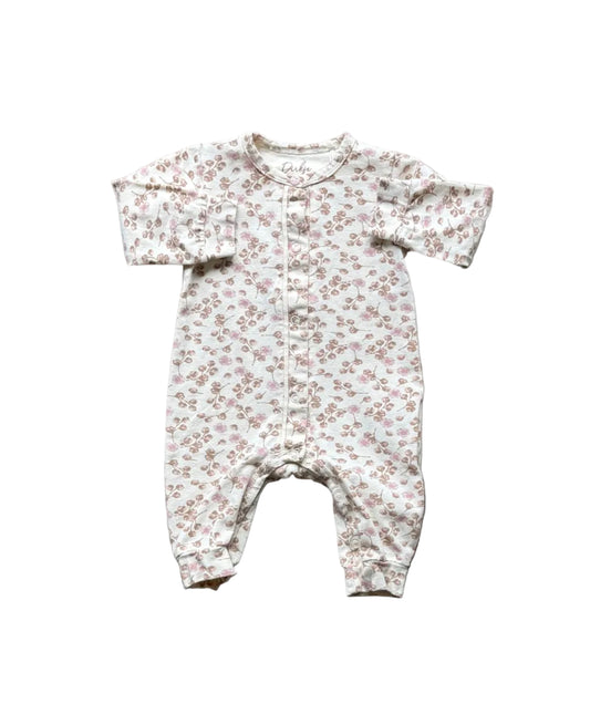 Pyjama bébé 3-6 mois à fleurs, manches longues, fermeture boutonnée