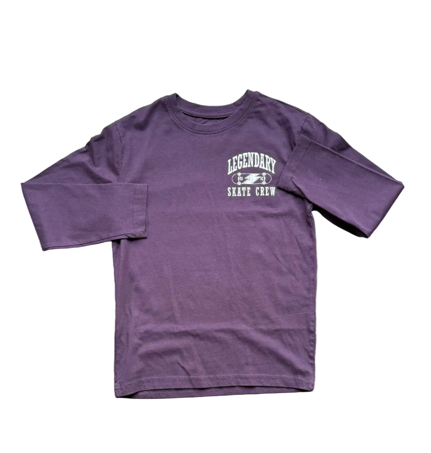 Chandail bourgogne 7-8 ans, manches longues, inscription LEGENDARY et skate