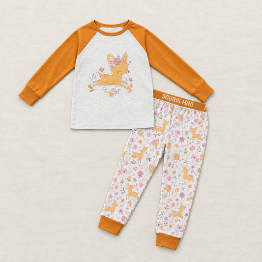 Pyjama bébé 9-12 mois manches longues, haut raglan ocre et pantalon clair à motifs animaux