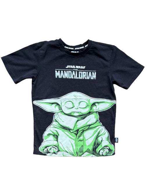 T-shirt enfant noir Star Wars The Mandalorian avec personnage Grogu imprimé