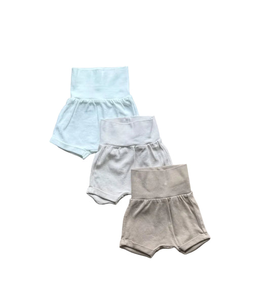 Ensemble 3 pièces pour bébé : shorts bleu clair, gris et taupe, élastiques