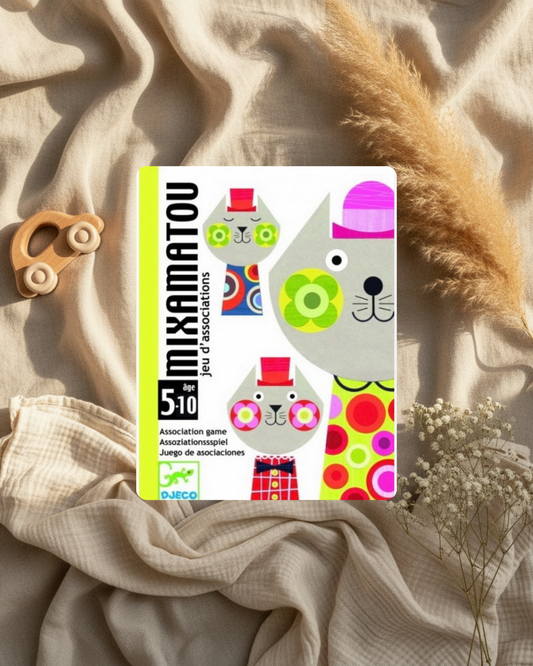 Boîte de jeu Mixamatou Djeco avec illustrations d’animaux et motifs colorés