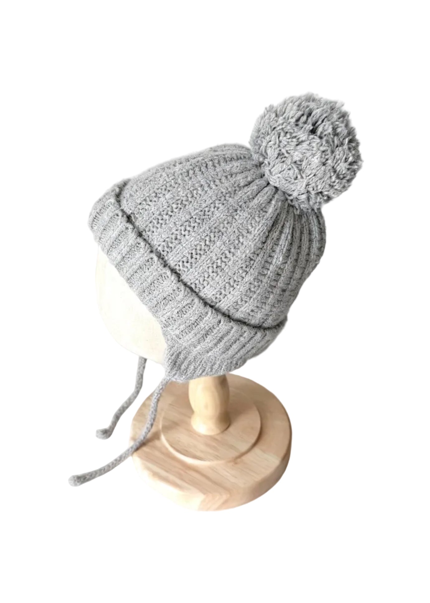 Tuque en tricot gris bébé 3-6 mois, pompon sur le dessus, cordons pendants