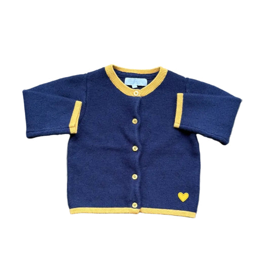 Gilet bébé bleu marine à bordures jaunes, boutons et petit cœur brodé