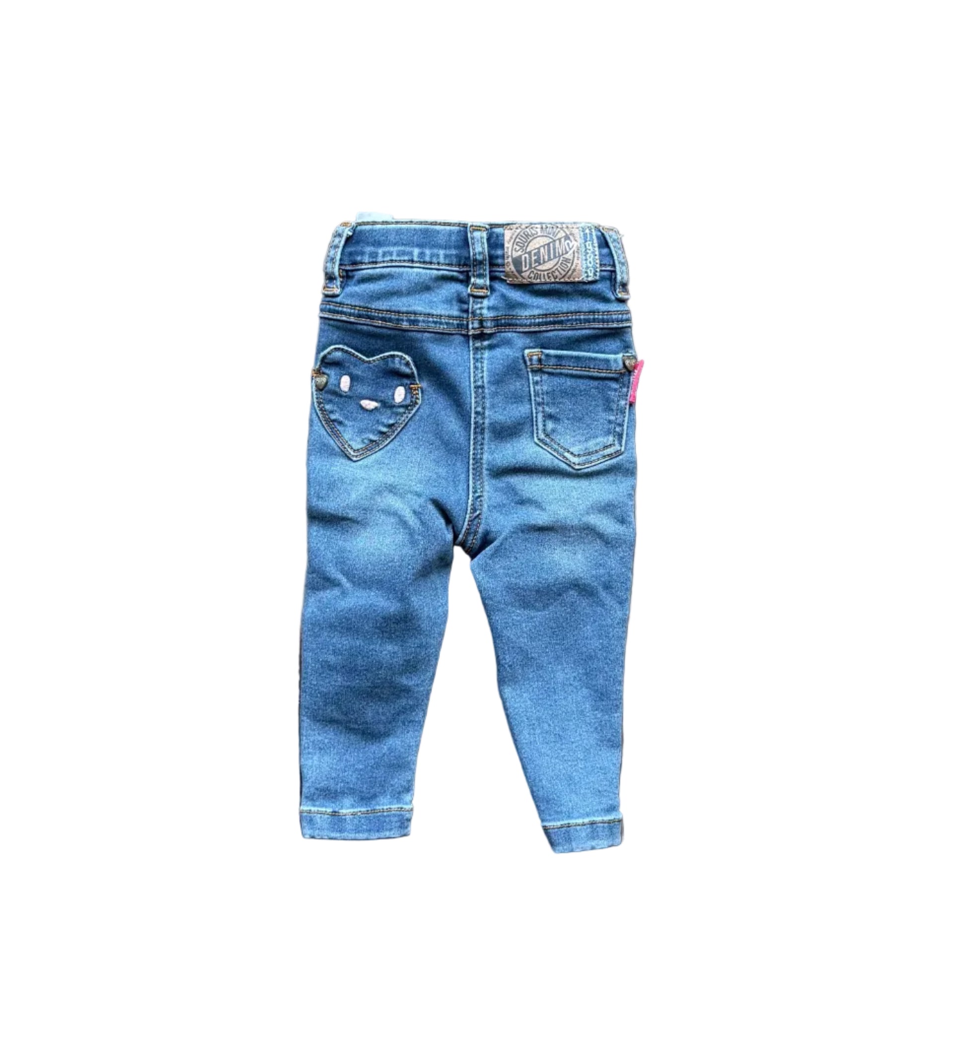 Jean bébé bleu, fermeture devant, poches avec écusson et patch arrière
