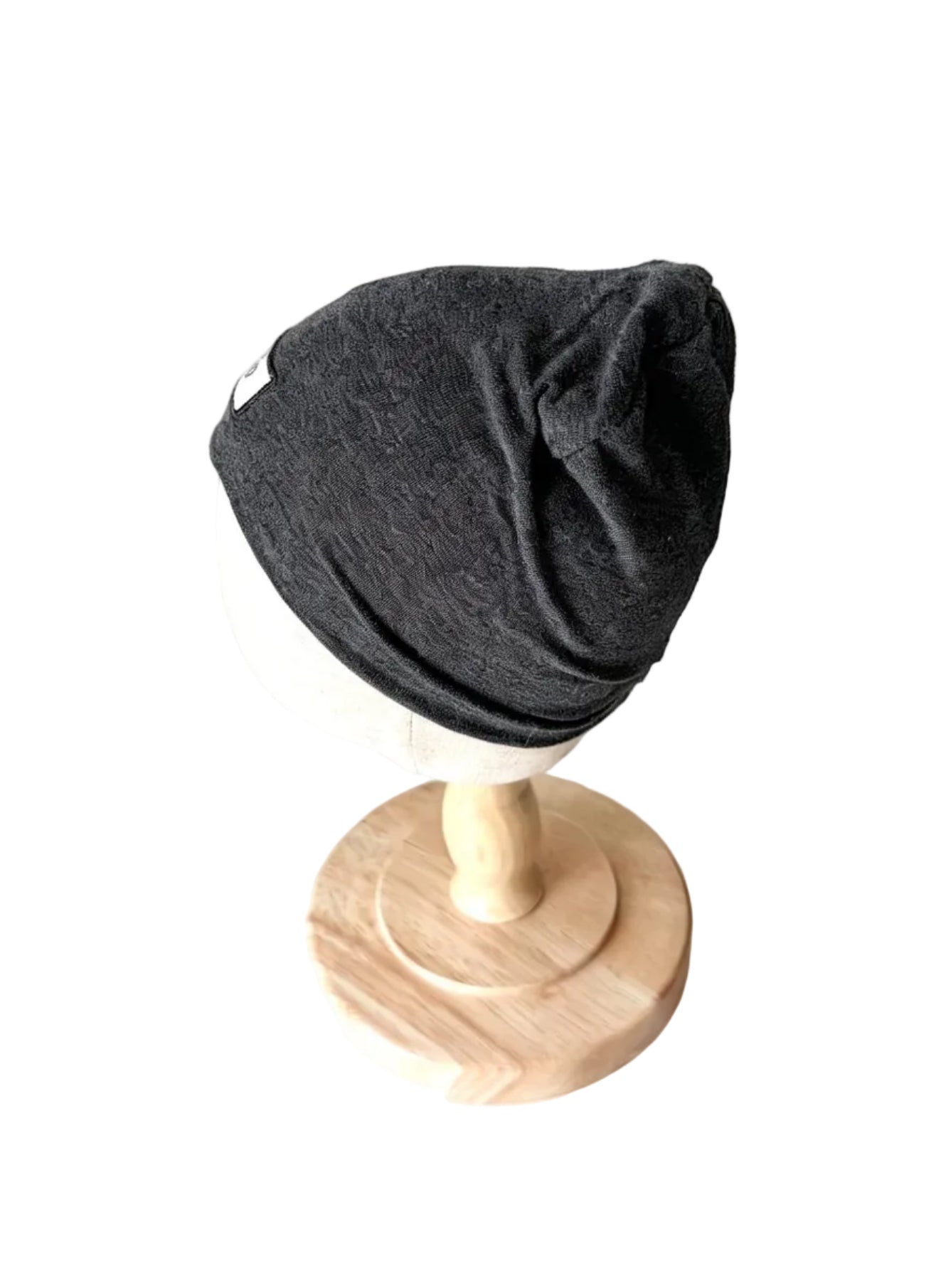 Bonnet bébé anthracite 3-6 mois, vue de côté, broderie discrète.