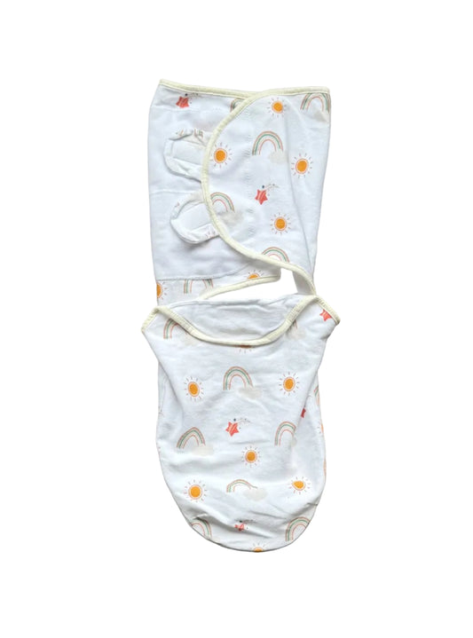 Emmaillotage blanc à revers, motifs arc-en-ciel et étoiles, taille NB