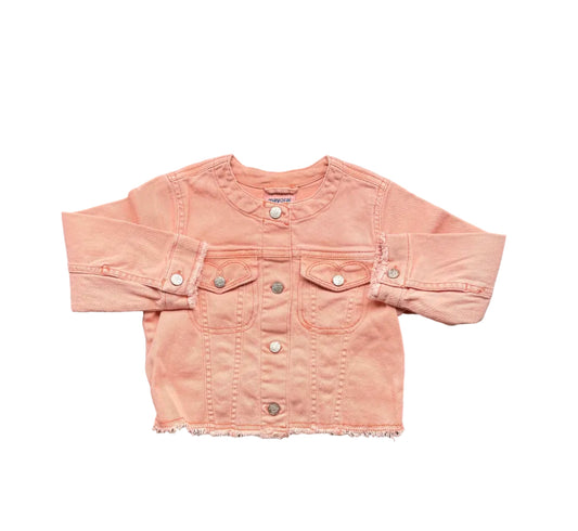 Veste enfant en jean saumon, fermeture boutonnée pression, poches poitrine, manches longues