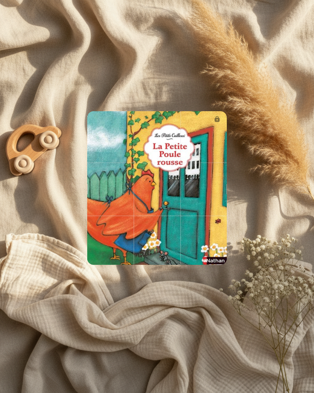 Livre jeunesse à couverture illustrée « La petite poule rousse », éd. Nathan, avec poule rouge.