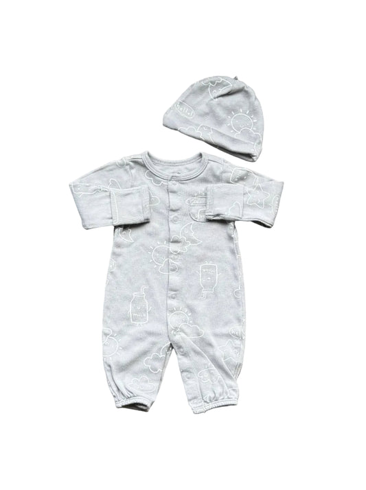 Ensemble bébé Carter’s NB gris clair: grenouillère boutonnée manches courtes et bonnet