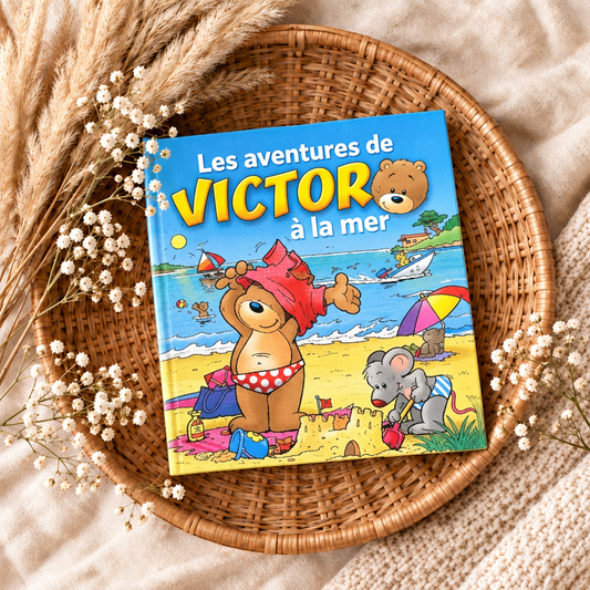 Livre jeunesse à couverture illustrée « Les aventures de Victor à la mer ».