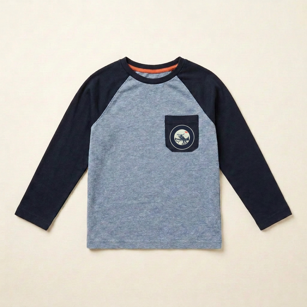 Chandail Hooké enfant 4 ans bleu clair et bleu marine, manches longues raglan, écusson poitrine